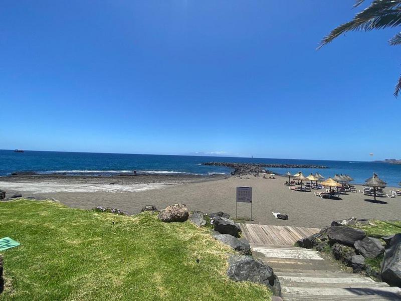 Lovely Apartment In Costa Adeje By Vapago Tenerife Playa Feñabe Extérieur photo